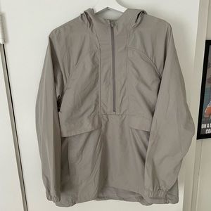 Lululemon hooded packable pullover